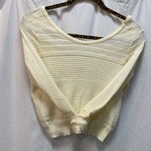 💙 4/$15💙 LA Hearts off the shoulder crop sweater